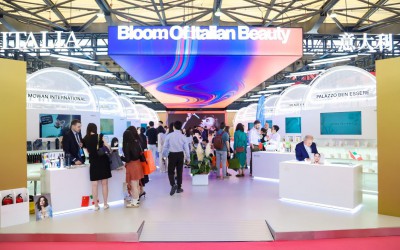 “Bloom of Italian Beauty” - 意大利展团在CBE 2024上海美博会上绽放光彩