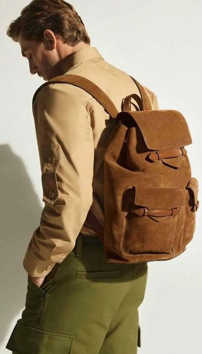 万宝龙2026春夏系列推出全新廓形双肩包